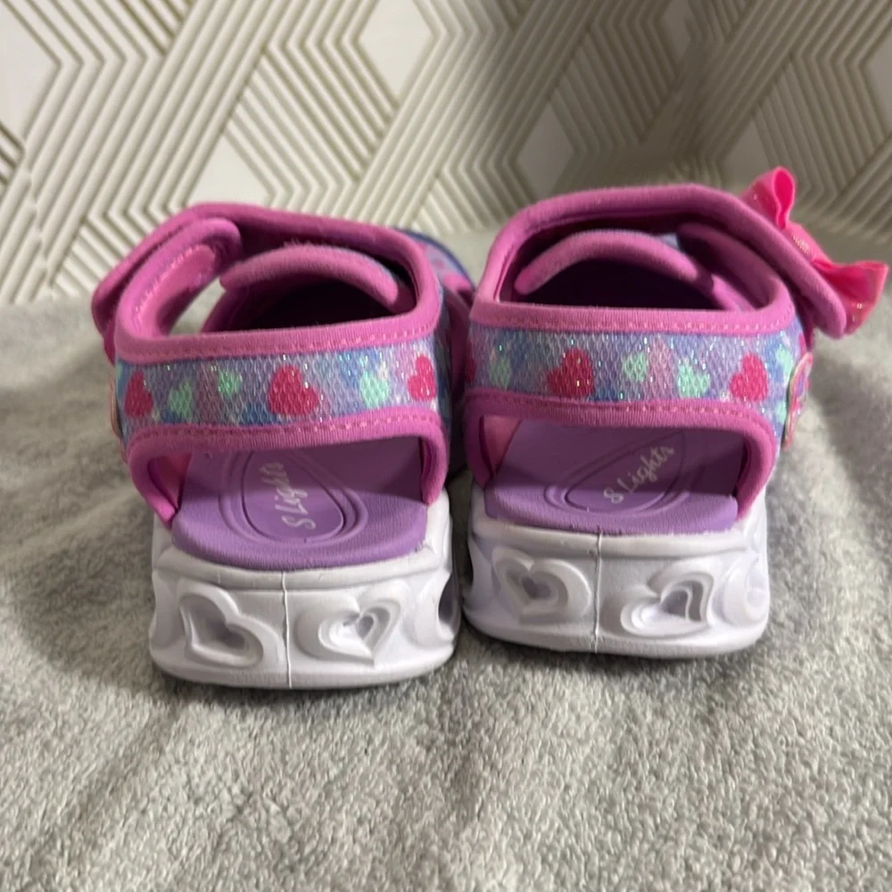 Skechers brighten up